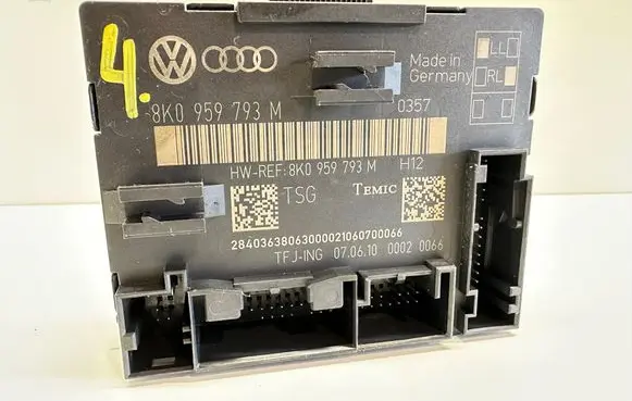 Audi A4 S4 B8 8K Door control unit/module 8K0959793M