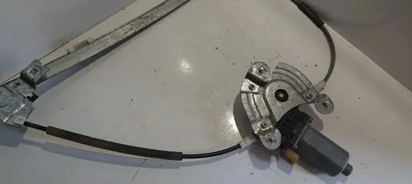 Renault Megane I Front door window regulator with motor 