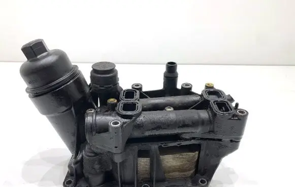 BMW X3 F25 Oil filter mounting bracket 7799184