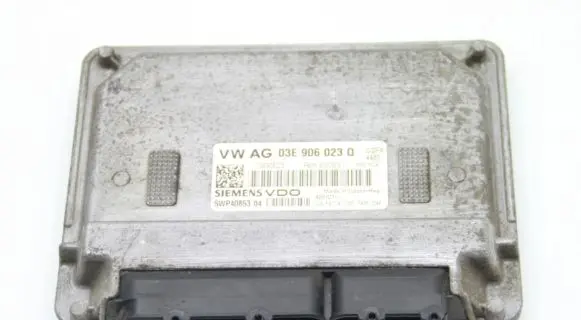 Skoda Fabia Mk2 (5J) Engine control unit/module 03E906023Q