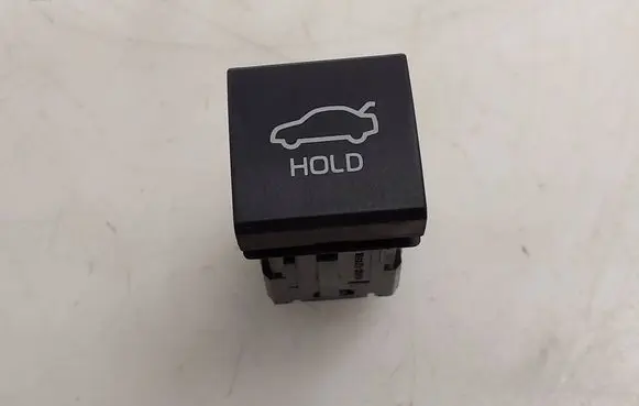 Toyota Camry VIII XV70 Tailgate opening switch 15F6990020