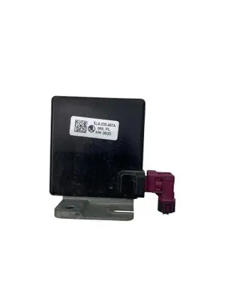 Skoda Fabia Mk4 (6VA) Aerial antenna amplifier 5LA035497A