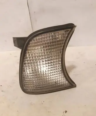 BMW 5 E34 Front indicator light 183269B 9697198