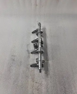 Fuel injectors set