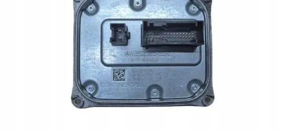 Mercedes-Benz C AMG W205 Voltage converter/converter module 