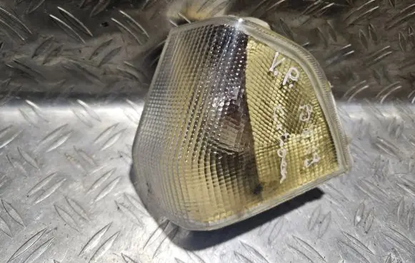 Citroen BX Front indicator light 01-552-1501-L 08-552-1501L 08-552-1501L-F