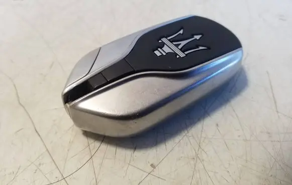 Maserati Ghibli Ignition key/card 