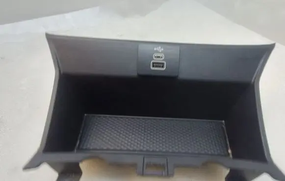 Ford Ranger IV Other center console (tunnel) element N1WBE044H04BDW