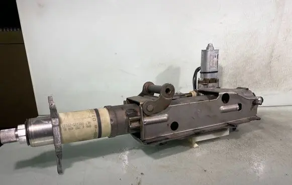 BMW 7 E65 E66 Steering wheel axle set 6757494