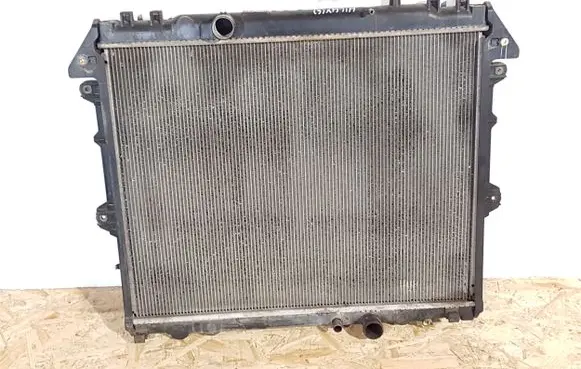 Toyota Hilux (AN10, AN20, AN30) Coolant radiator 164000L160