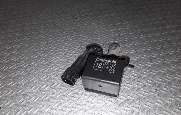 Lexus NX Sensor 8293053010