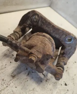 Opel Combo C Front brake caliper