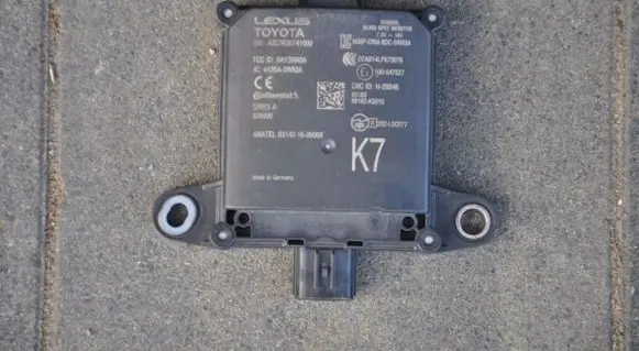 Lexus RX 450H Distronic sensor radar 
