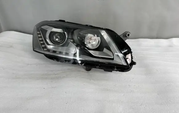 Volkswagen PASSAT B7 Headlight/headlamp 3AB941752
