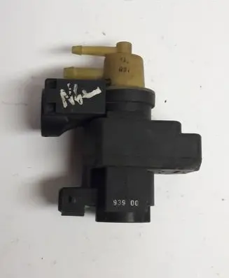 Renault Megane II Turbo solenoid valve 8200486264