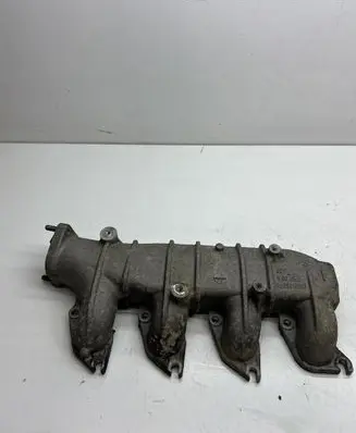 Citroen Xsara Intake manifold 9635616310