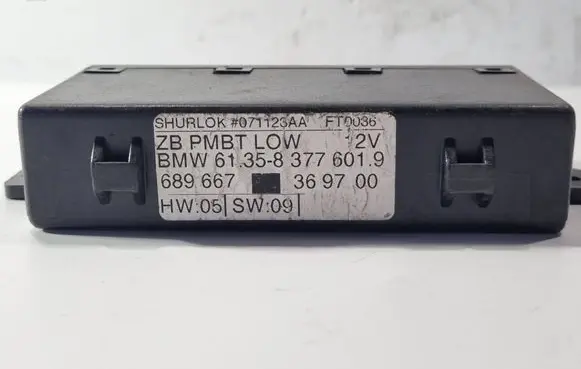 BMW 5 E39 Comfort/convenience module 689667 369700 613583776019