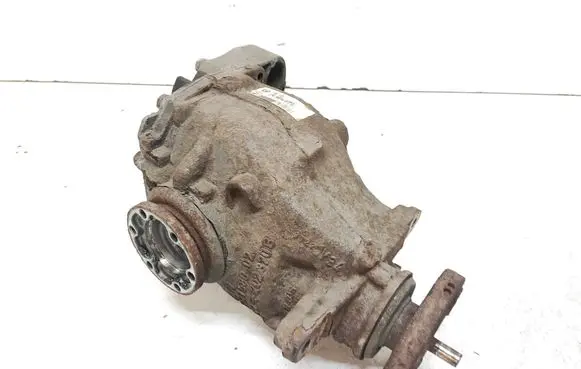 BMW 3 E90 E91 Rear differential 7591016