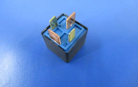 KIA Carens I Other relay 36860-4X000
