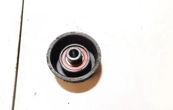 Opel Vectra B Belt tensioner pulley 