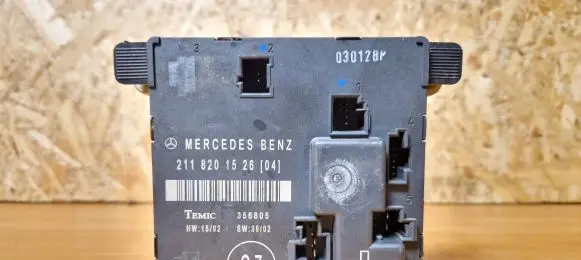 Mercedes-Benz S W221 Door control unit/module 2118201526