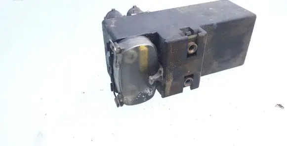 Volkswagen Golf III Coolant fan relay 357919506A