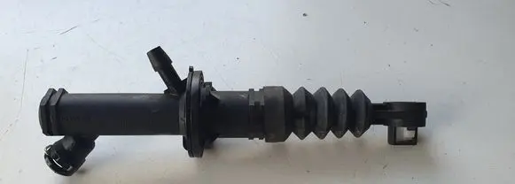 Renault Captur Clutch slave cylinder 