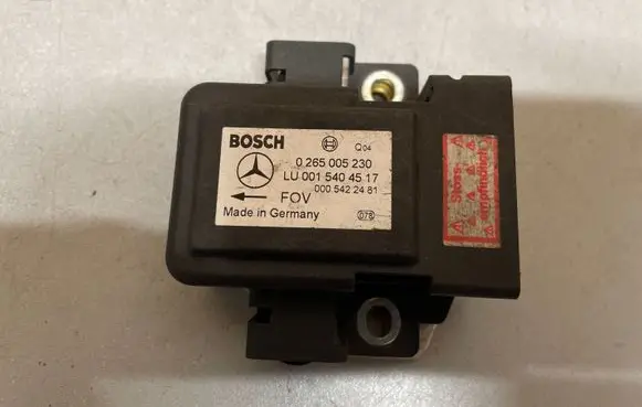 Mercedes-Benz E W210 Sensor 0265005230 0005422481