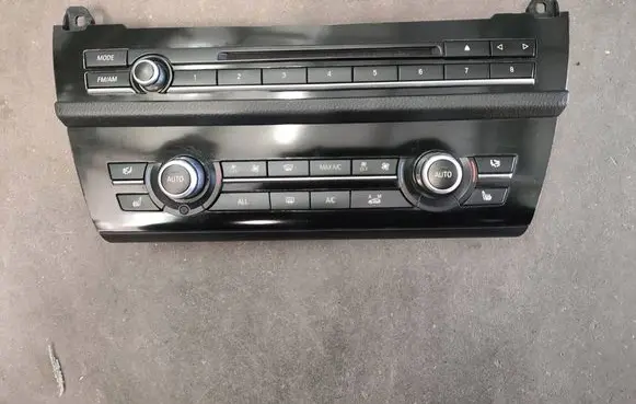 BMW 5 F10 F11 Climate control unit 930614901
