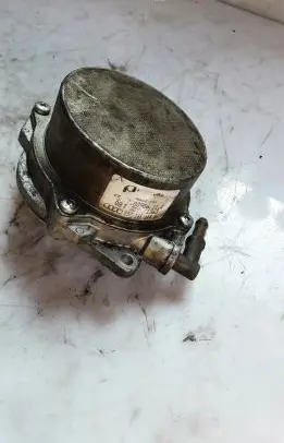 Audi A6 S6 C6 4F Vacuum pump 057145100AF