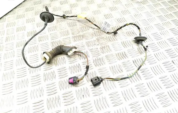 Skoda Fabia Mk2 (5J) Rear door wiring loom 5J6161AX