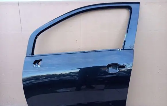 Opel Mokka Front door