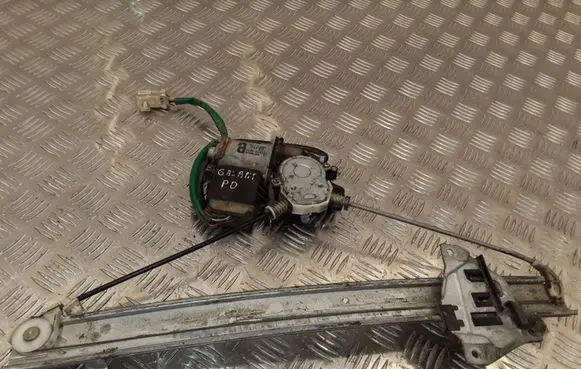 Mitsubishi Galant Front door window regulator with motor MR280666 0620200093