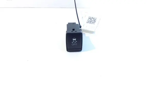 Nissan Qashqai ESP (stability program) switch 083491