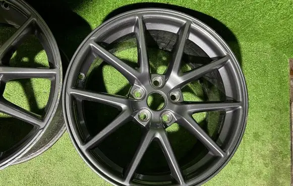 Tesla Model 3 R18 alloy rim 104426100A