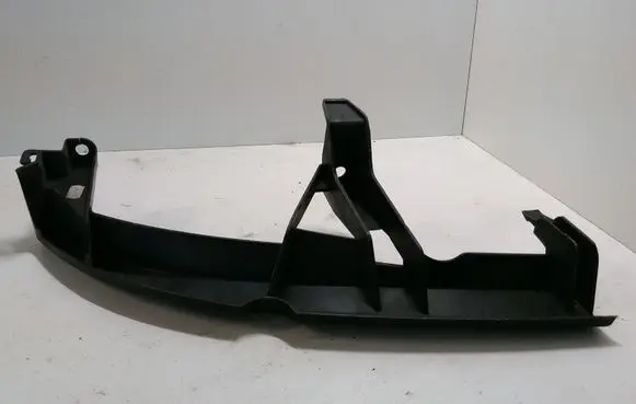 Renault Scenic II - Grand scenic II Front bumper mounting bracket 8200183741