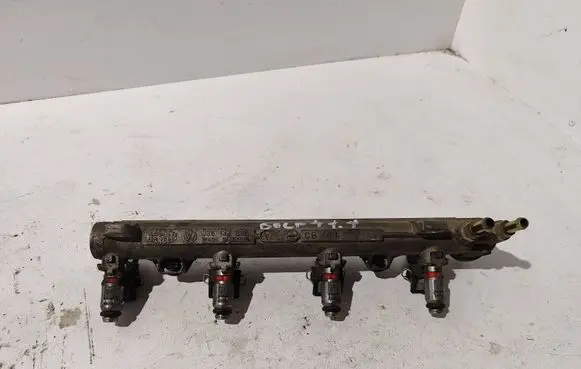 Volkswagen Golf IV Fuel injectors set 036133319