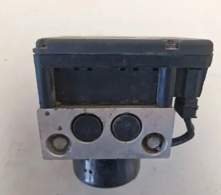 Volkswagen Golf IV ABS Pump 1J0907379G 10094903403