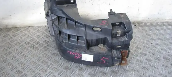 Opel Vivaro Front bumper mounting bracket 620340101R 93856002 66035