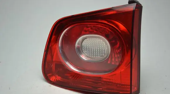 Volkswagen Tiguan Tailgate rear/tail lights 5N0945094B 009692020871