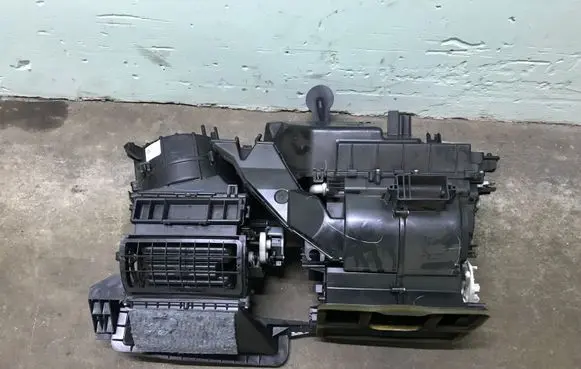 Suzuki SX4 Interior heater climate box assembly 7410062JH0