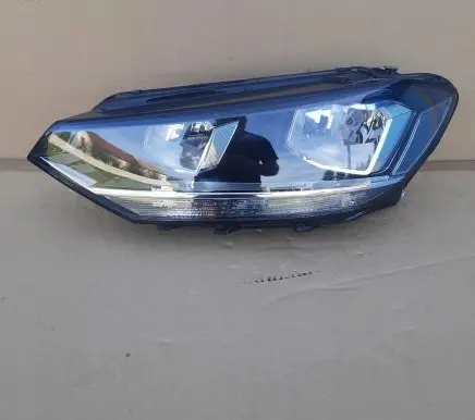 Volkswagen Touran III Headlight/headlamp