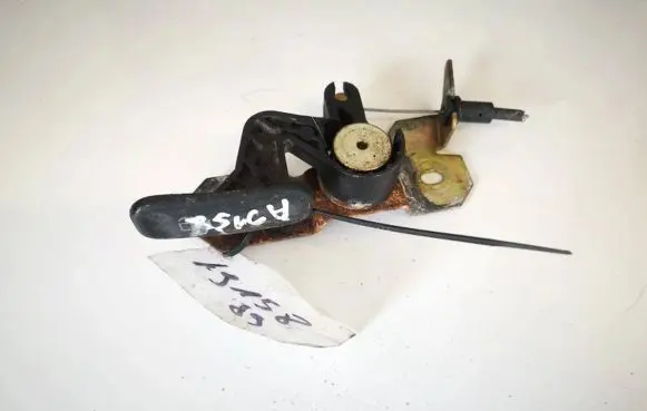 Ford Mondeo Mk III Fuel tank opening switch 