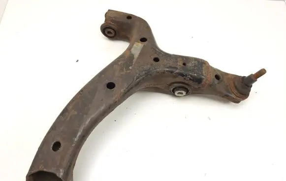 Volkswagen Amarok Front lower control arm/wishbone