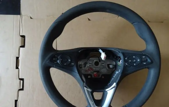 Opel Crossland X Steering wheel 11183155759