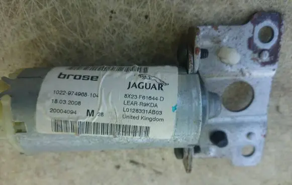 Jaguar XF Seat adjustment motor 8X23F61644D 20004094 L0128331AB03