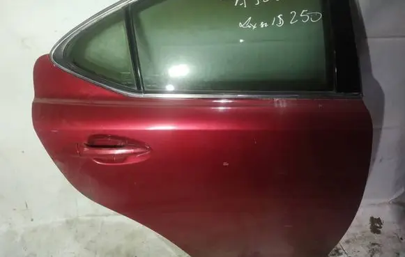 Lexus IS 220D-250-350 Rear door raudonos