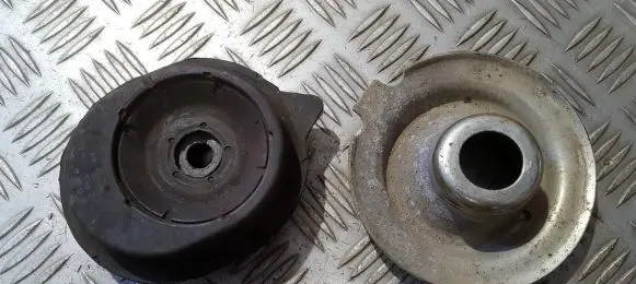 Coil spring mount