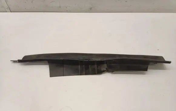 Fender end trim
