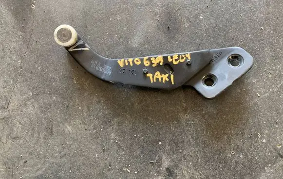 Mercedes-Benz Vito Viano W639 Sliding door upper roller guide/hinge A6397600000